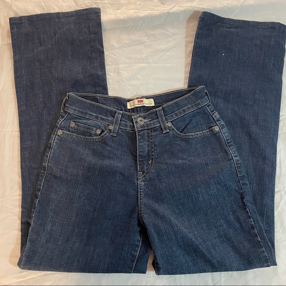 Levi’s jeans size 4M